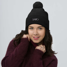 Load image into Gallery viewer, Pom-Pom Sajio Beanie
